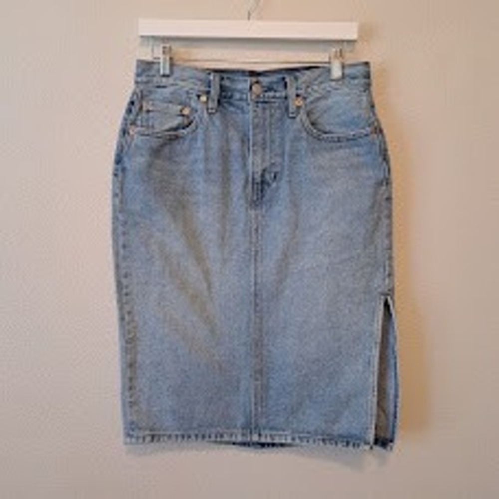 Levis Deconstructed Denim Midi Skirt Light Wash Side Slit Size 29